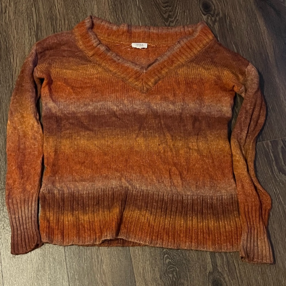 Cute Ana sweater